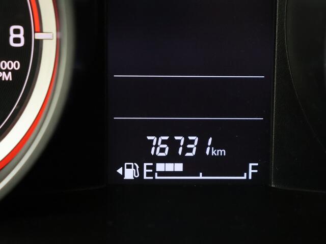 Suzuki SWIFT 1.2 Select I Navigatie I Airco I Stoelverwarming Voor I Trekhaak I Dealer Onderhouden I