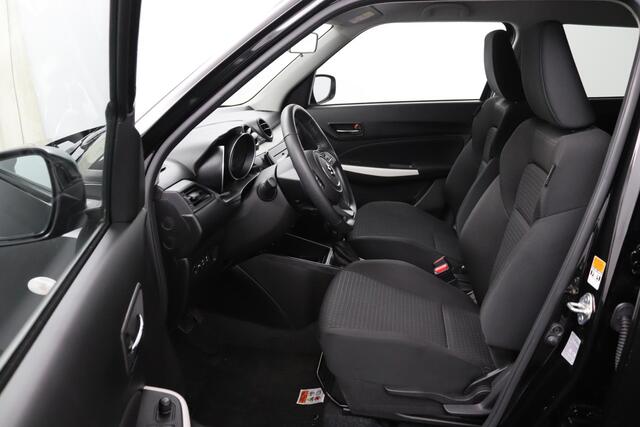 Suzuki SWIFT 1.2 Select Smart Hybrid Automaat | Automaat | Adaptieve Cruise Control | Stoelverwarming | Apple Carplay |