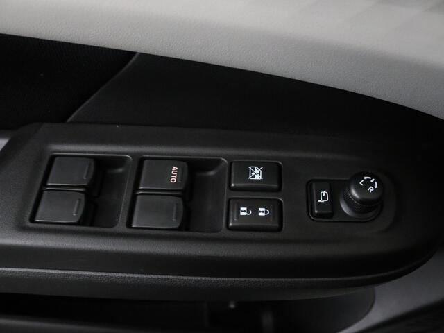 Suzuki SWIFT 1.2 Style Smart Hybrid | Automaat | Apple Carplay / Android Auto (Navigatie) | Climate Control | Keyless Entry |