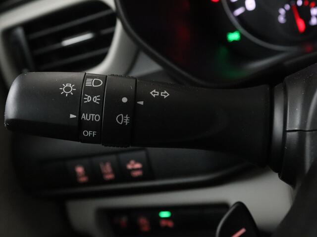 Suzuki SWIFT 1.2 Style Smart Hybrid | Automaat | Apple Carplay / Android Auto (Navigatie) | Climate Control | Keyless Entry |