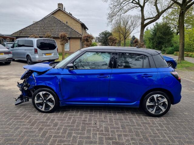 Suzuki SWIFT 1.2 Style Smart Hybr