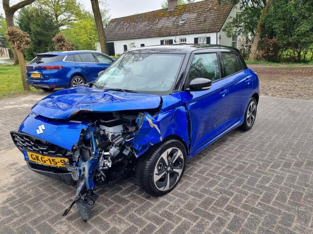 Suzuki SWIFT 1.2 Style Smart Hybr