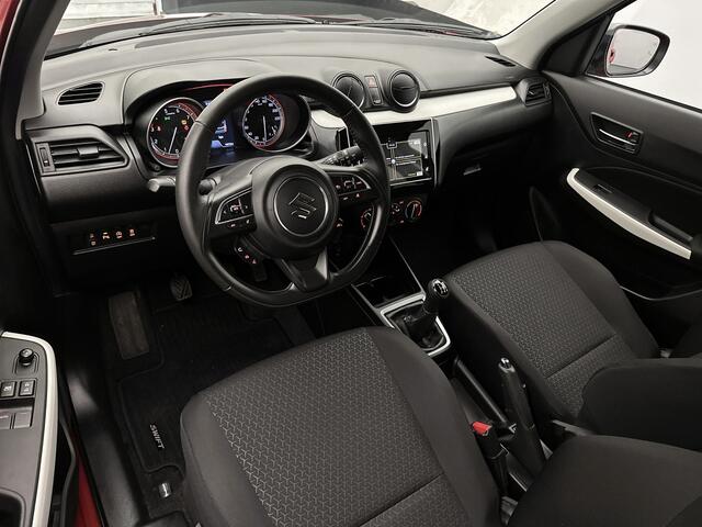 Suzuki SWIFT 1.2 Select Smart Hybrid | Apple Carplay /- Android Auto | Stoelverwarming | Parkeercamera |