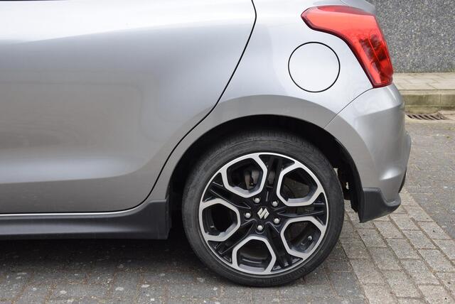 Suzuki SWIFT 1.4 Sport Smart Hybrid | Sport interieur | Volledig onderhouden | Apple carplay/android |