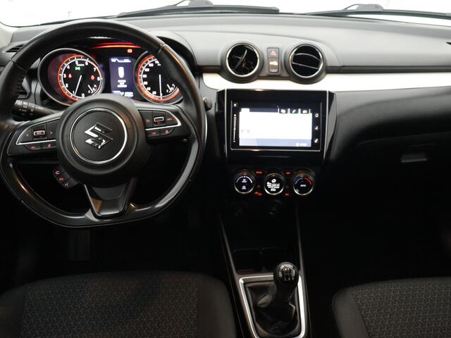 Suzuki SWIFT 1.2 Stijl Smart Hybrid | Metaallak | Apple Carplay /- Android Auto |