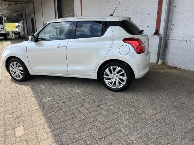 Suzuki SWIFT 1.2 Select Smart Hybrid |Apple Carplay!|Uniek!|