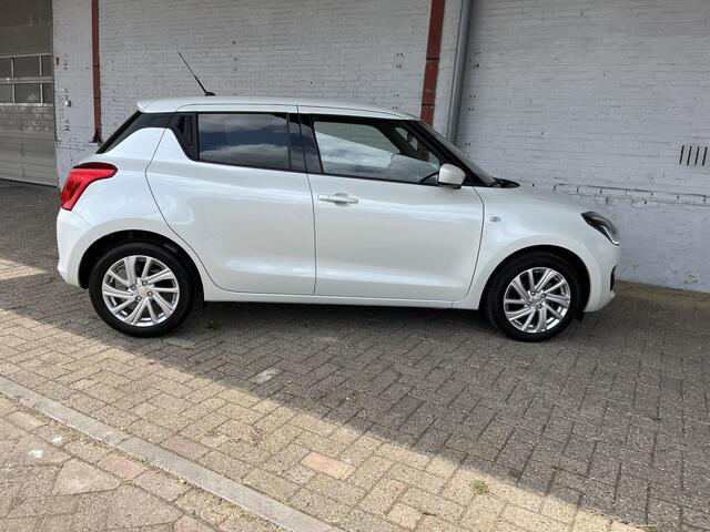 Suzuki SWIFT 1.2 Select Smart Hybrid |Apple Carplay!|Uniek!|