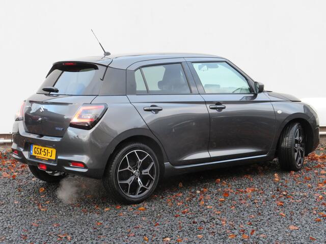 Suzuki SWIFT 1.2 Select Smart Hybrid, SPECIALE JUBILEUM EDITIE!! 17 inch Velgen, Striping pakket en Sharkfinantenne