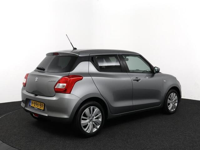 Suzuki SWIFT 1.2 Select Automaat | Achteruitrijcamera | Mistlampen | Centrale deurvergrendeling | Stoelverwarming | CarPlay |