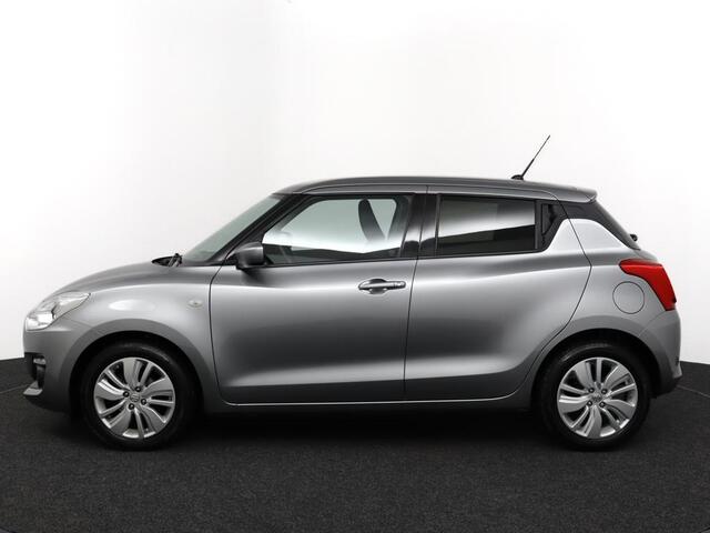 Suzuki SWIFT 1.2 Select Automaat | Achteruitrijcamera | Mistlampen | Centrale deurvergrendeling | Stoelverwarming | CarPlay |