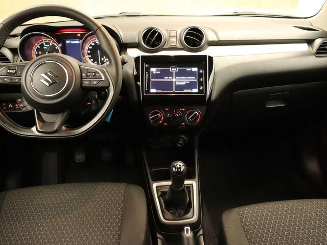 Suzuki SWIFT 1.2 Select Smart Hybrid - ACHTERUITRIJ CAMERA - PARKEERSENSOREN ACHTER - DODEHOEK DETECTIE - STOELVERWARMING - APPLE CARPLAY/ANDROID AUTO - CRUISE CONTROL