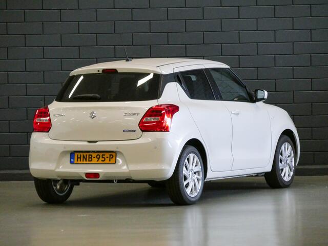 Suzuki SWIFT 1.2 Select Smart Hybrid | CAMERA | APPLE CARPLAY |