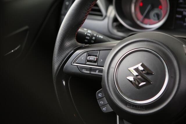 Suzuki SWIFT 1.4 Sport | Achteruitrijcamera | Navi |
