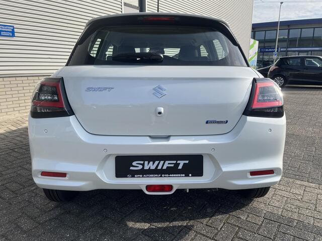 Suzuki SWIFT 1.2 Comfort Smart Hybrid | Direct Uit Voorraad Leverbaar | ¤2300 Korting!!!!! | Apple & Android auto
