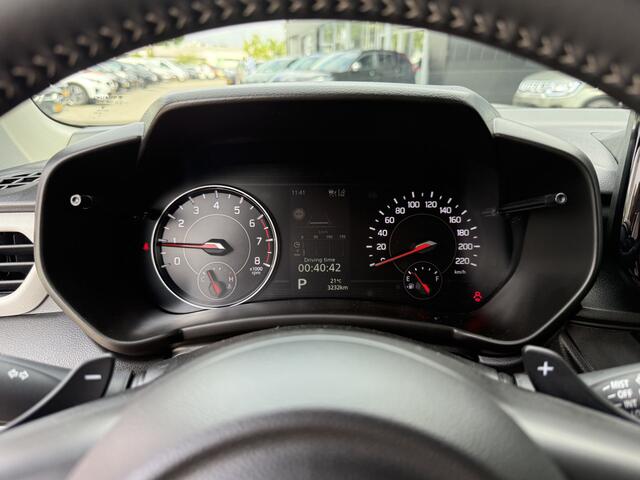 Suzuki SWIFT 1.2 Style Smart Hybrid | Navi | Camera | Carplay | Info 0492-588988