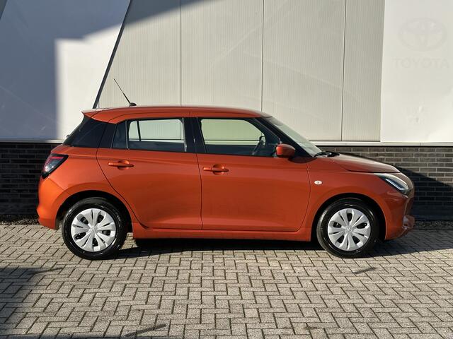 Suzuki SWIFT 1.2 Comfort Smart Hybrid | Dode hoek detectie | Ad Cruise | Navi | PDC achter | Apple/Android auto |