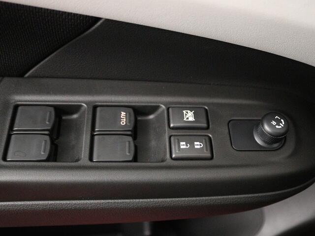 Suzuki SWIFT 1.2 Select Smart Hybrid | Apple Carplay / Android Auto (Navigatie) | Keyless entry | Airco | Achteruitrijcamera | Stoelverwarming |