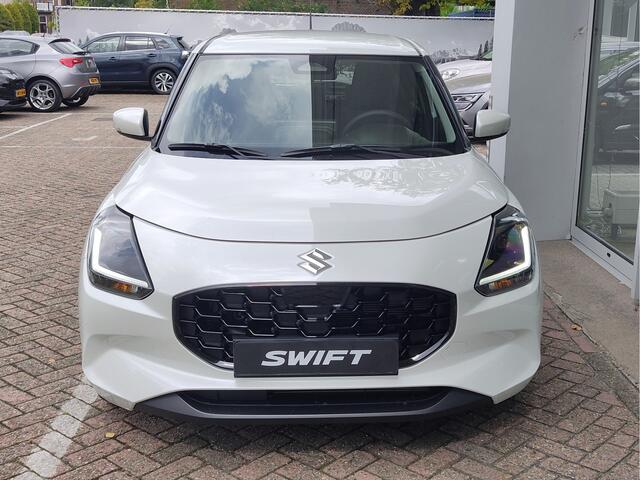 Suzuki SWIFT 1.2 STYLE SMART HYBRID Verschillende kleuren | Met 6 JAAR GARANTIE! | Inclusief ¤ 2.500,- Voorraad Voordeel