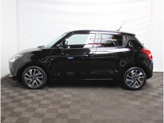 Suzuki SWIFT 1.2 Style Smart Hybrid | CARPLAY | CAMERA | NAVI | KEYLESS | LMV | PDC