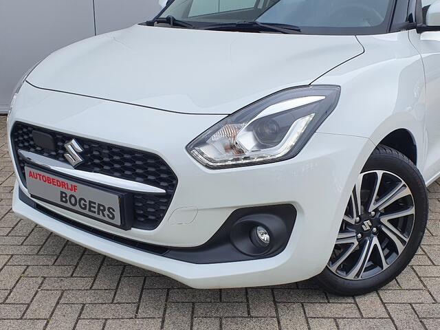Suzuki SWIFT 1.2 Stijl Smart Hybrid Navigatie, Climate Control, Adaptive Cruise Control, 16"Lm, Achteruitrijcamera, Stoelverwarming
