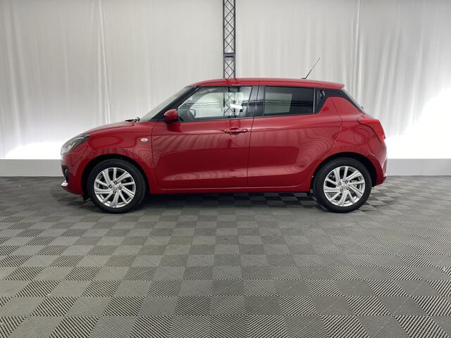 Suzuki SWIFT 1.2 5-deurs Smart Hybrid | Apple carplay | Rijstrooksensor | Airco | Camera