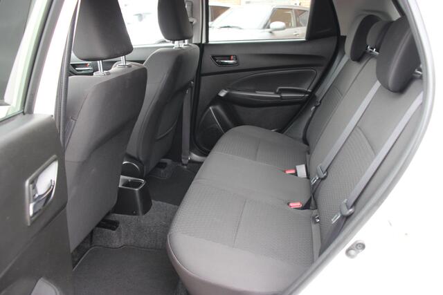 Suzuki SWIFT 1.2 Stijl/Style Hybrid | Cruise | Clima | Keyless |