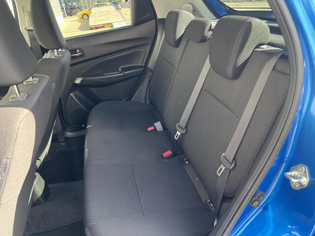 Suzuki SWIFT 1.2 Stijl Smart Hybrid | Lage KM-stand | Apple Carplay & Android Auto | Meest Luxe Uitvoering