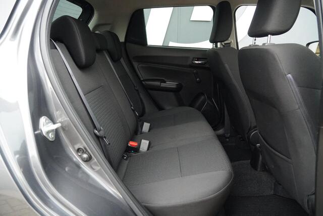 Suzuki SWIFT 1.2 Select Smart Hybrid + LED / CAMERA / DODEHOEKDETECTIE