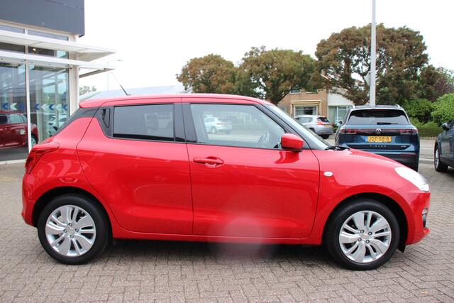 Suzuki SWIFT 1.2 Select Hybrid | Navi | Carplay/Android auto | Camera |