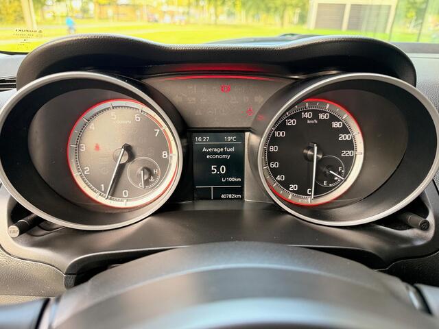 Suzuki SWIFT 1.2 Comfort Smart Hybrid
