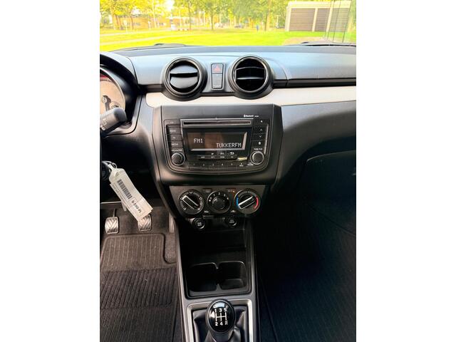 Suzuki SWIFT 1.2 Comfort Smart Hybrid