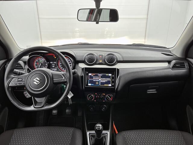 Suzuki SWIFT 1.2 Select Smart Hybrid | Trekhaak | Lichtmetalen velgen 16" | Airconditioning | Achteruitrijcamera |