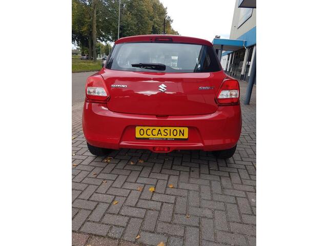 Suzuki SWIFT 1200i 16V 5 DEURS AIRCO LM VELGEN