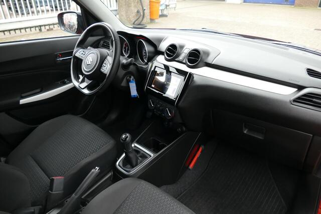 Suzuki SWIFT 1.2 Select Smart Hybrid | RIJKLAARPRIJS | Navigatie |