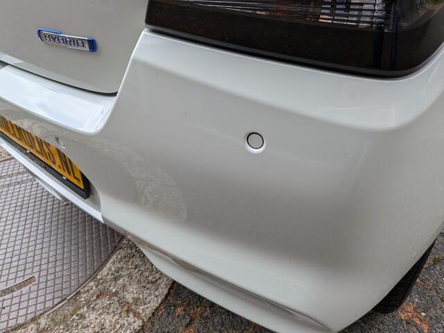 Suzuki SWIFT 1.2 Style Smart Hybrid,Navi,Camera.