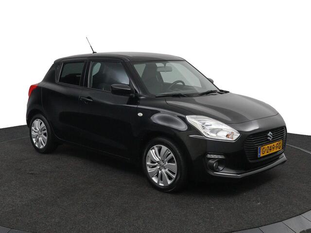 Suzuki SWIFT 1.2 Select | Stoelverwarming | Navigatie | Achteruitrijcamera | Lichtmetalen Velgen |