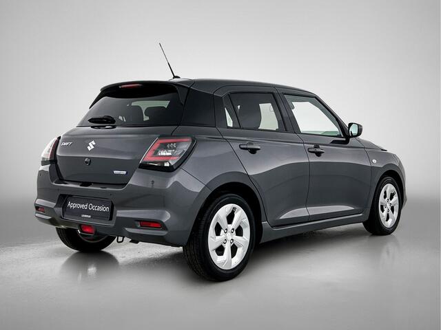 Suzuki SWIFT 1.2 Style Smart Hybrid | Navigatie | LM velgen | Verwarmbare voorstoelen |