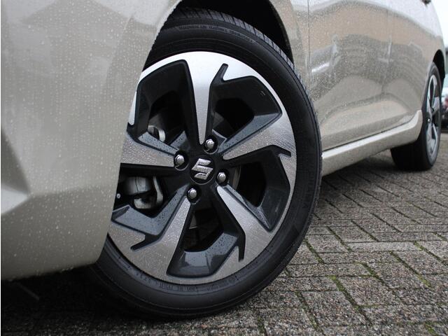 Suzuki SWIFT 1.2 Style Smart Hybrid Automaat Cruise Control Adaptief, Navigatie, Stoelverwarming, Achteruitrijcamera, Parkeersensoren