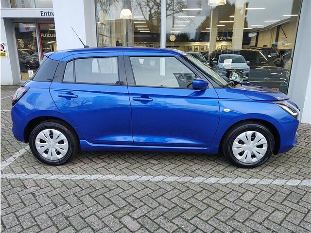 Suzuki SWIFT 1.2 COMFORT SMART HYBRID Beschikbaar! | Met 6 JAAR GARANTIE! | Inclusief ¤ 1.750,- Voorraad Voordeel