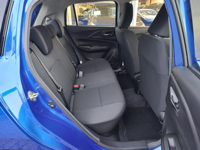 Suzuki SWIFT 1.2 COMFORT SMART HYBRID Beschikbaar! | Met 6 JAAR GARANTIE! | Inclusief ¤ 1.750,- Voorraad Voordeel