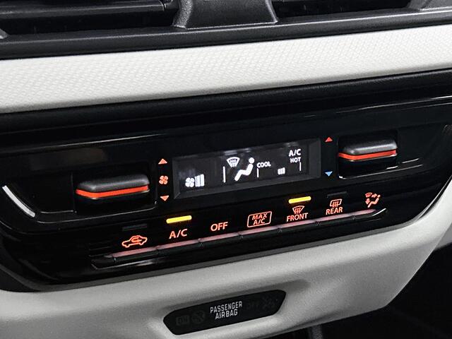 Suzuki SWIFT 1.2 Select Smart Hybrid | Climate control | Stoelverwarming | LM velgen | Metallic lak |