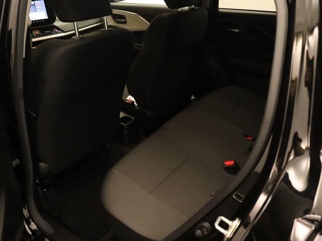 Suzuki SWIFT 1.2 Style Smart Hybrid - CLIMATE CONTROL - NAVIGATIE - PARKEERSENSOREN ACHTER - APPLE CARPLAY/ANDROID AUTO - KEYLESS ENTRY/ START - CAMERA - VOORSTOELEN VERWARMD - DODEHOEK DETECTIE