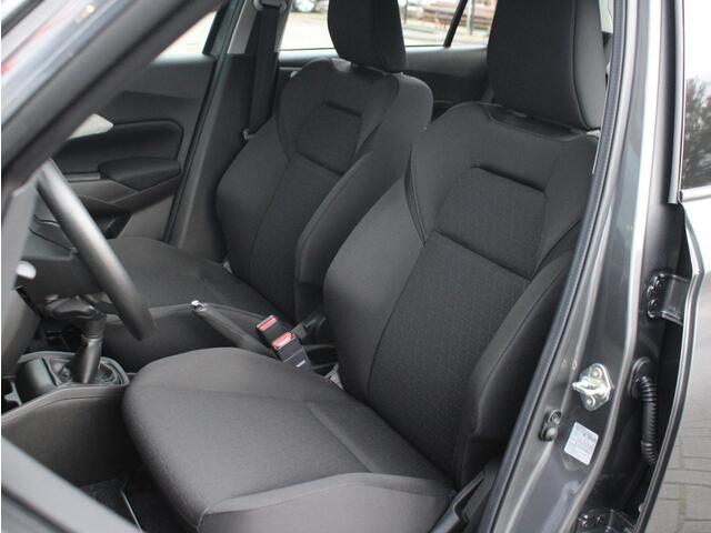 Suzuki SWIFT 1.2 Comfort Smart Hybrid Carplay/Android Auto, Achteruitrijcamera, Navigatie, Airco