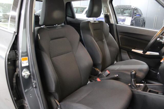 Suzuki SWIFT 1.2 Comfort Smart Hybrid / TREKHAAK AFNEEMBAAR /