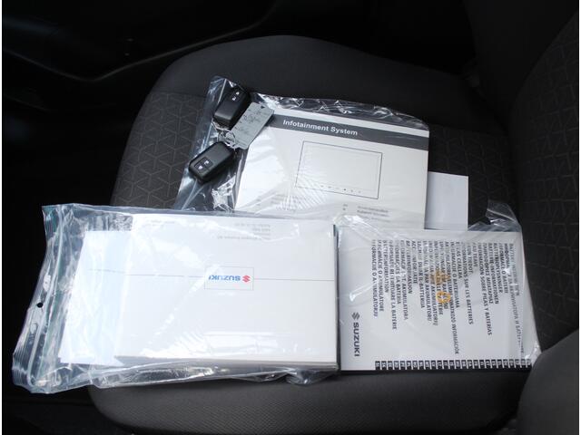 Suzuki SWIFT 1.2 Select Smart Hybrid CAMERA | CARPLAY | ADAPCRUISE | DAB | CLIMATE | LED | STOELVERW | NAVI | KEYLESS