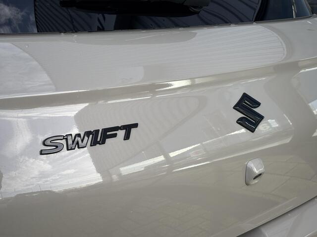 Suzuki SWIFT 1.2 Style Smart Hybrid Black Rhino/Demo/Navi/