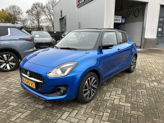 Suzuki SWIFT 1.2 Style Smart Hybrid RIJKLAAR | Navigatie | Climate Control | Cruise Control | Camera | Dubbele Uitlaat