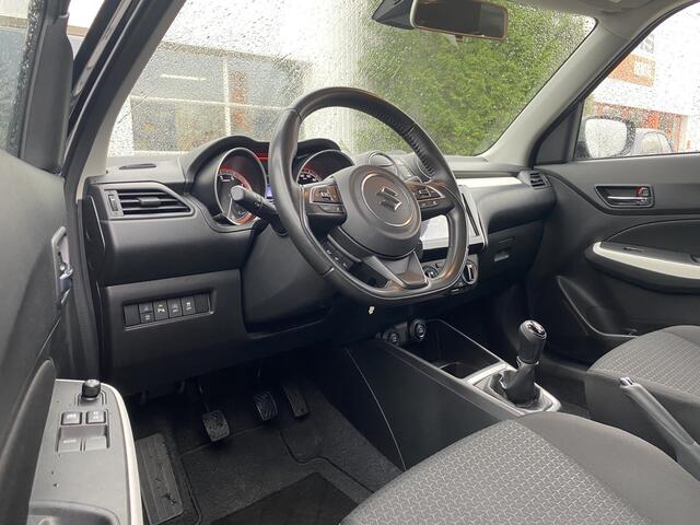 Suzuki SWIFT 1.2 Stijl Smart Hybrid Stoelvrw., Navi, Cruise, Rijklaar met beurt & garantie!