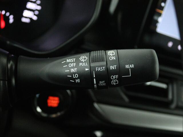 Suzuki SWIFT 1.2 Style Smart Hybrid | Automaat | Apple Carplay / Android Auto (Navigatie) | Cruise control | Climate control | Navigatie | Keyless entry