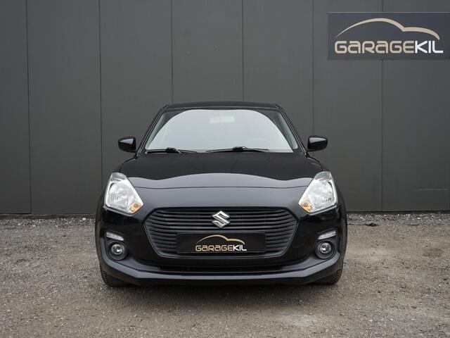 Suzuki SWIFT 1.2 Select 16'' LM velgen / Navi / Camera / Airco / All weather / Privacy glass